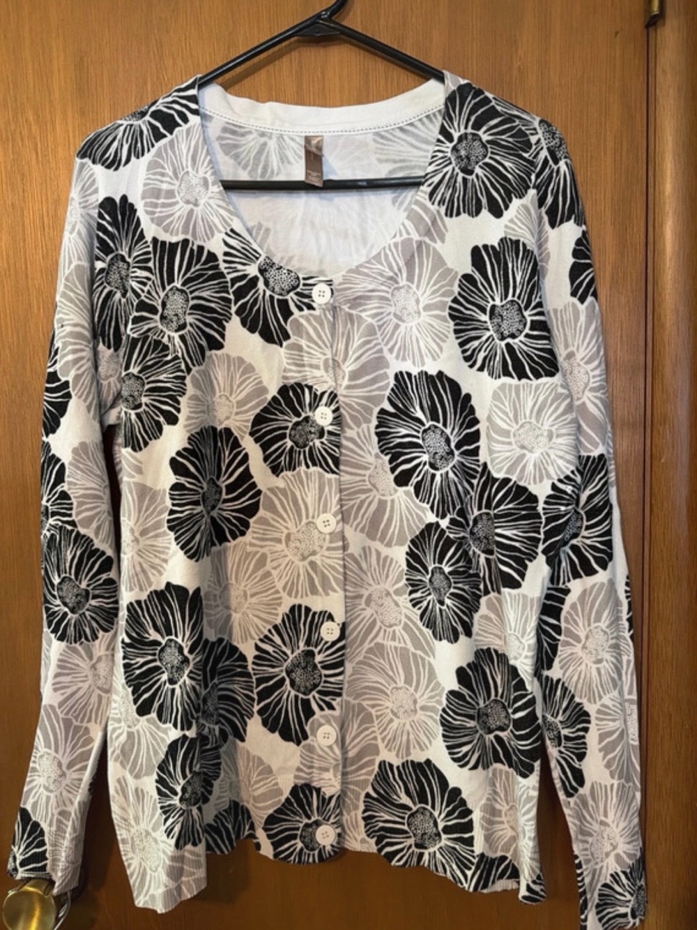 White Stag Black & Cream Floral Button-Front Top